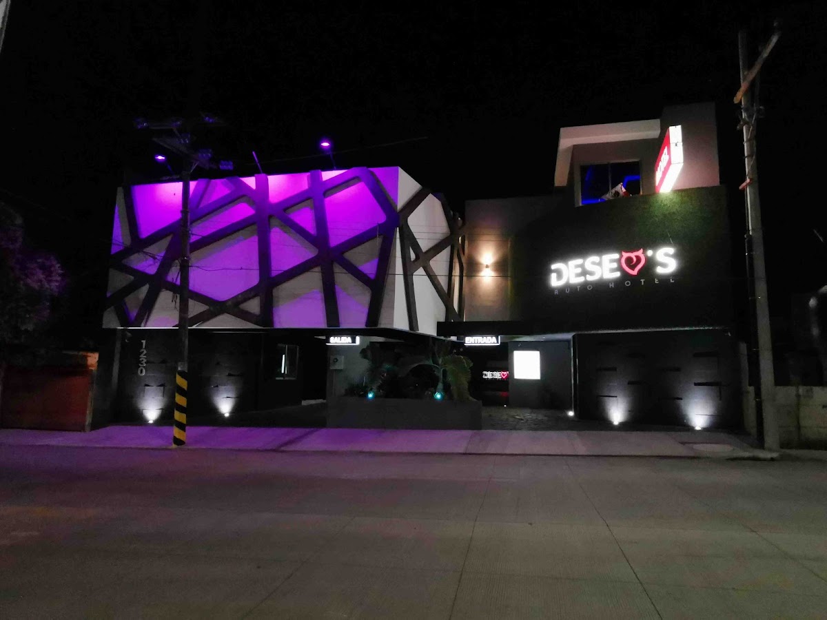 Deseos Auto Hotel